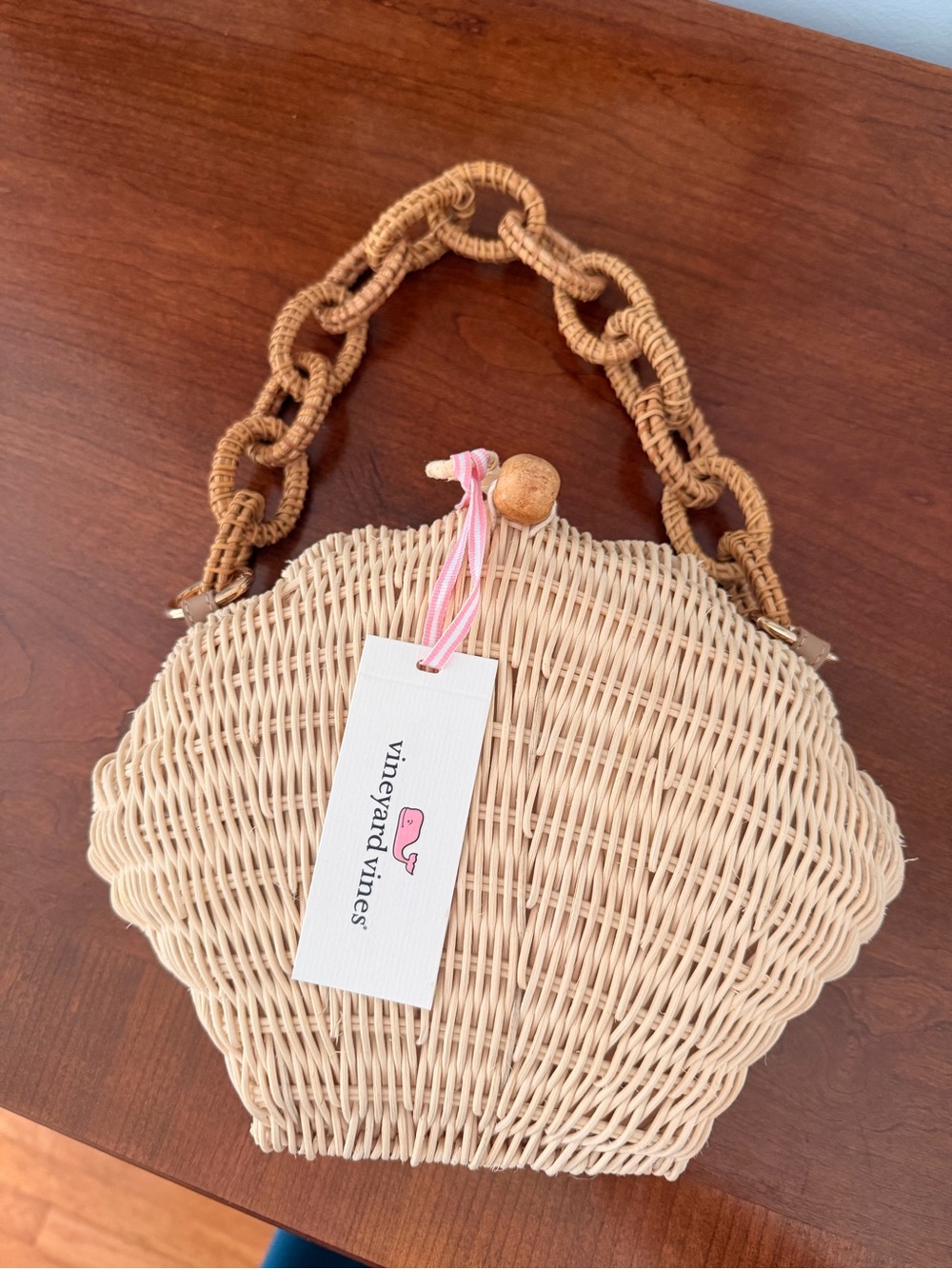 Vineyard Vines Beige Woven Shell Shoulder Bag with Brown Chain Handle